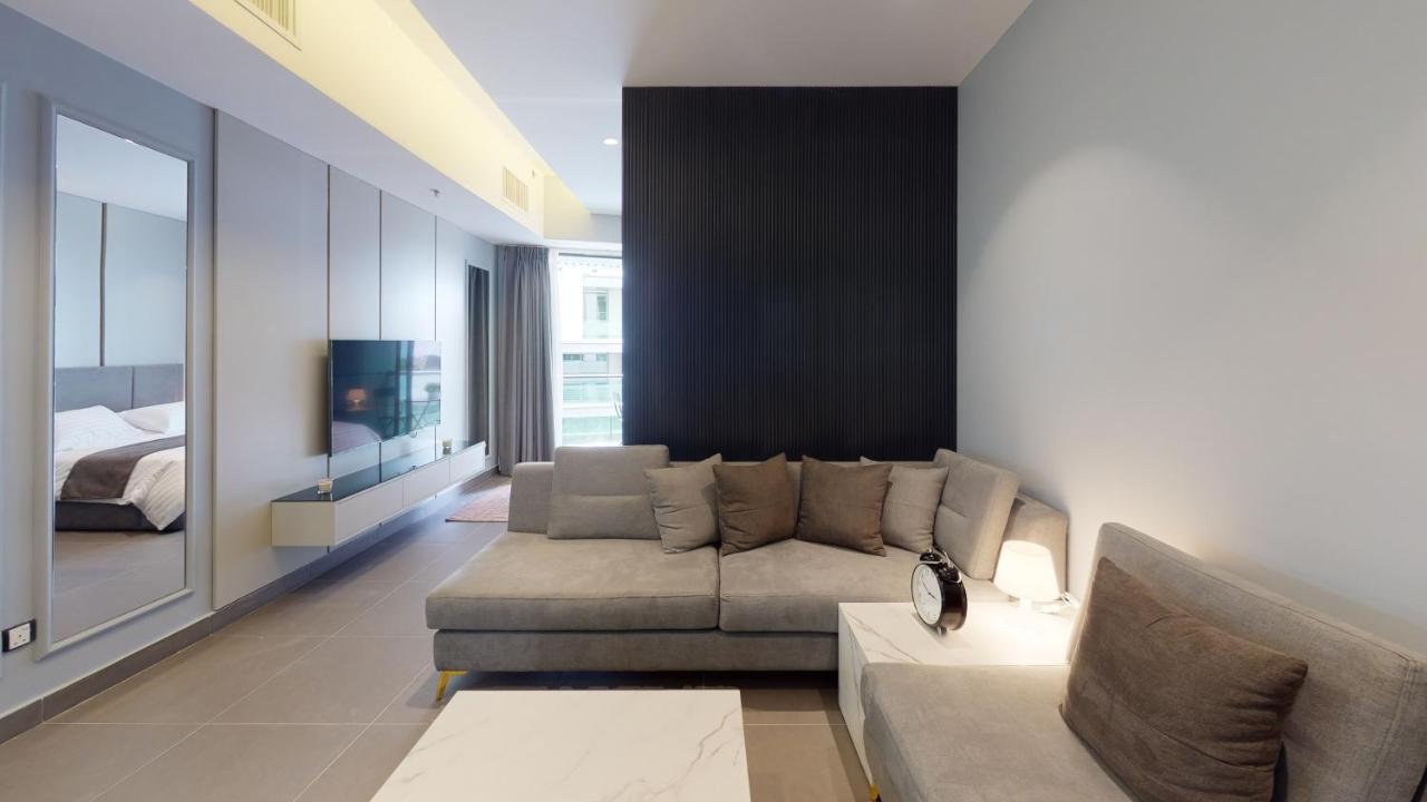 Al Fares Luxury Furnished Apartment-Damac Tower מראה חיצוני תמונה