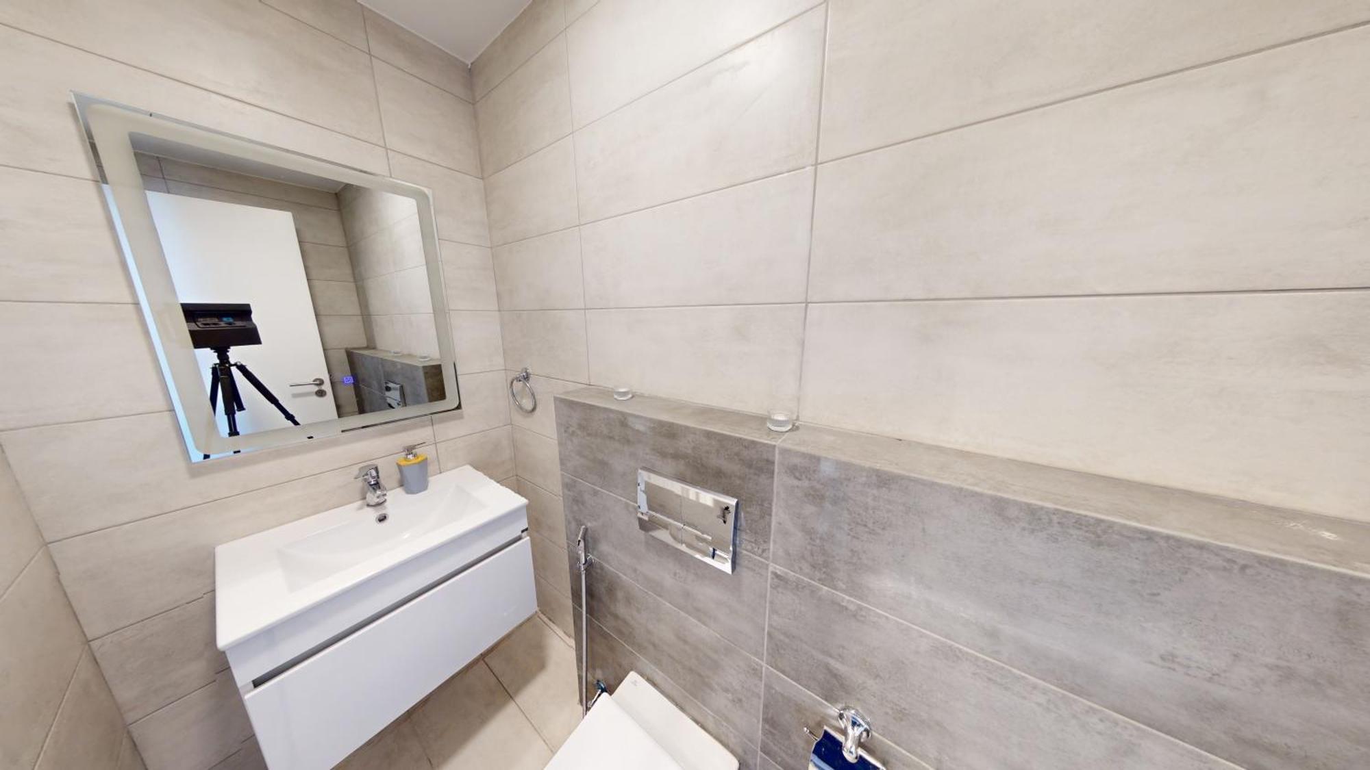 Al Fares Luxury Furnished Apartment-Damac Tower מראה חיצוני תמונה