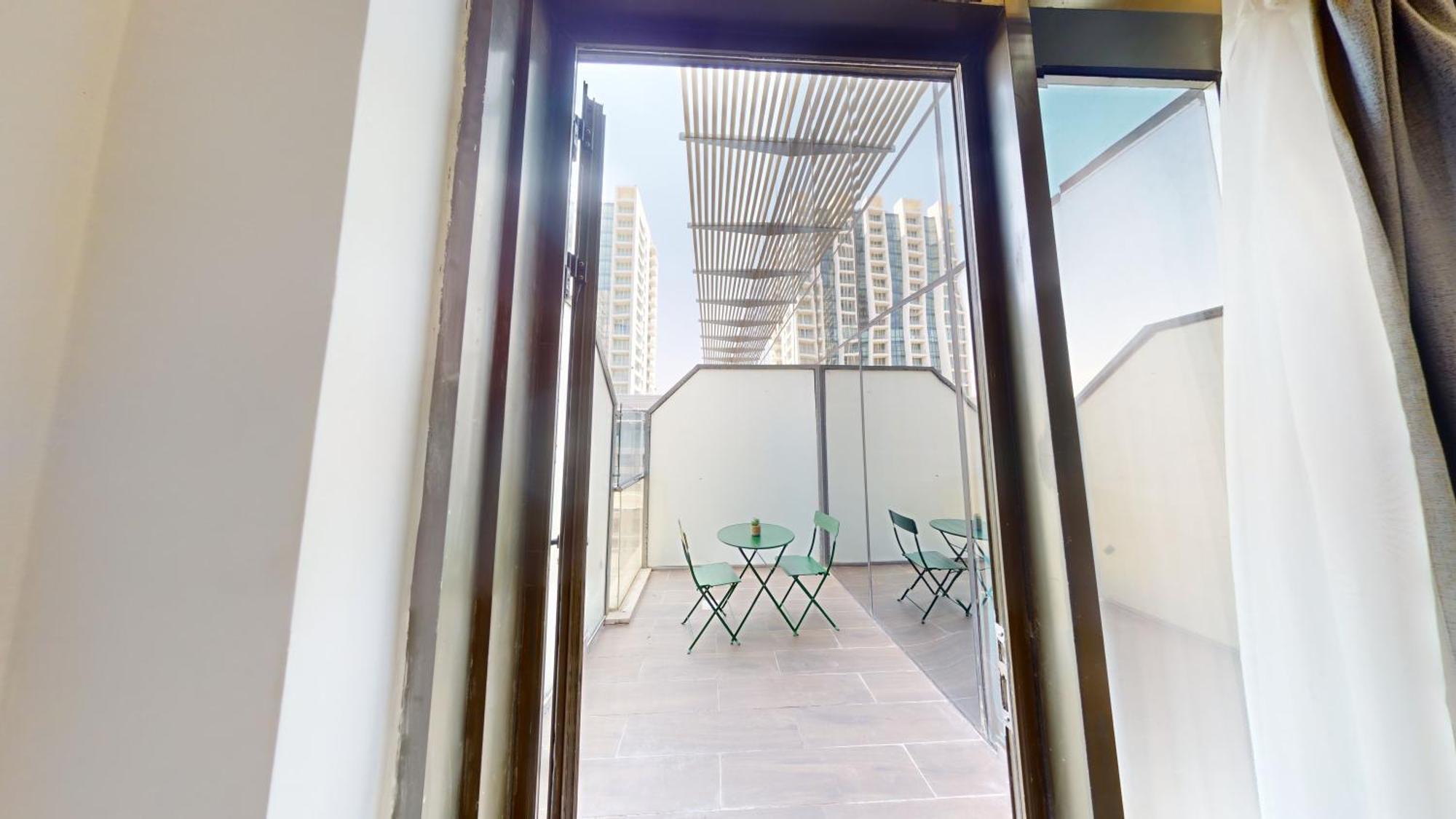 Al Fares Luxury Furnished Apartment-Damac Tower מראה חיצוני תמונה