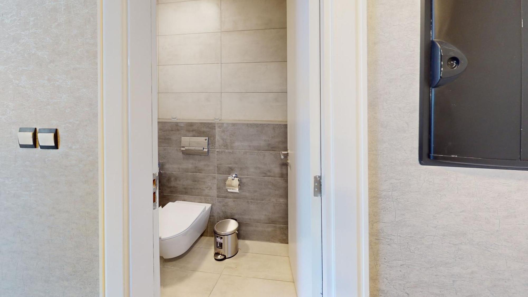 Al Fares Luxury Furnished Apartment-Damac Tower מראה חיצוני תמונה
