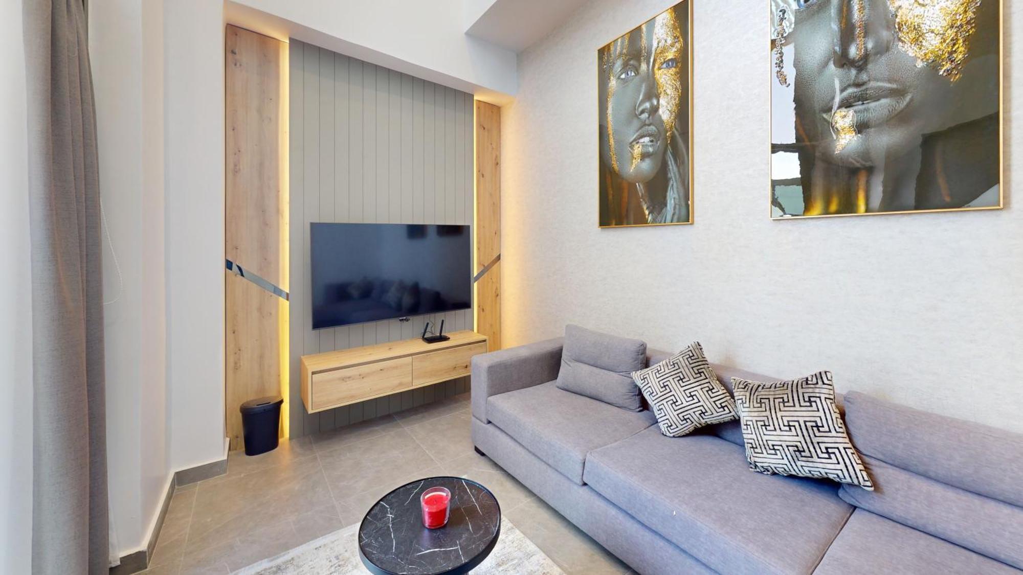 Al Fares Luxury Furnished Apartment-Damac Tower מראה חיצוני תמונה