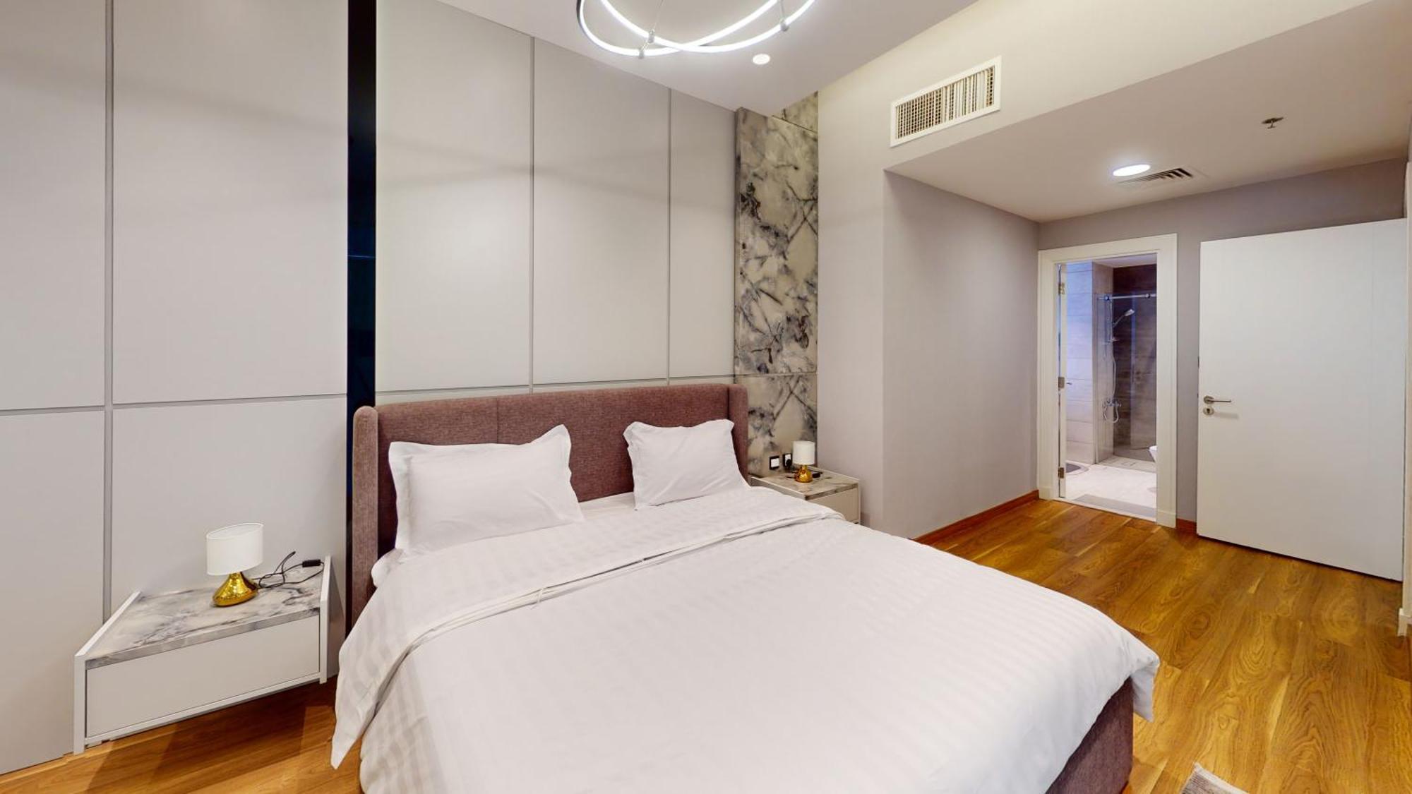 Al Fares Luxury Furnished Apartment-Damac Tower מראה חיצוני תמונה